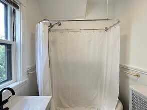 71 Fayerweather St, Unit #1 in Cambridge, MA - Building Photo - Building Photo
