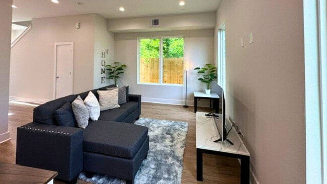 property at 835 Dorchester St