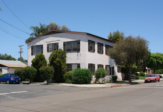 3702 Arnold Ave in San Diego, CA - Building Photo - Building Photo