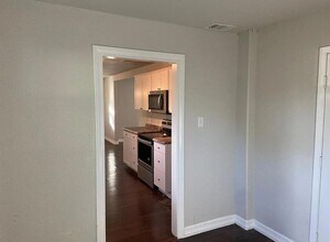 502 Chestnut St in Brazoria, TX - Building Photo - Building Photo