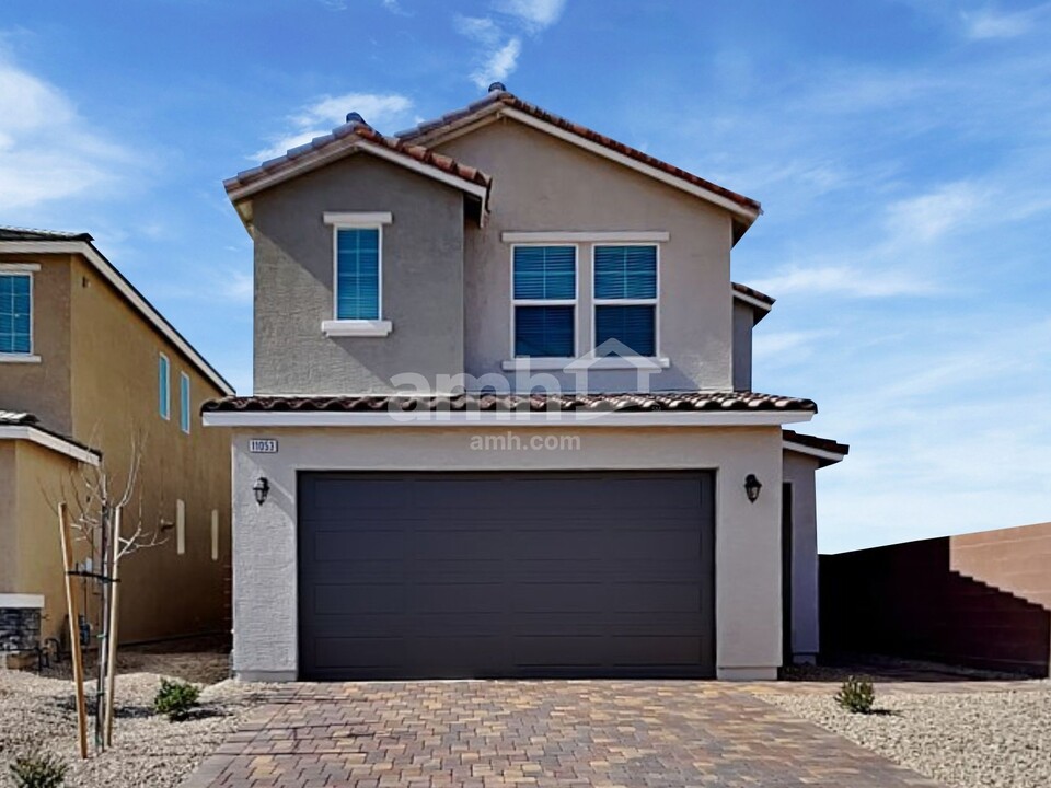 11053 Sanaco Ct in Las Vegas, NV - Building Photo