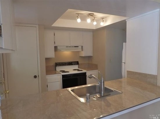 31 Belvedere Ct in Napa, CA - Building Photo - Building Photo