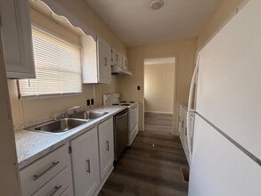 66 N Market St in Dover, AR - Building Photo - Building Photo