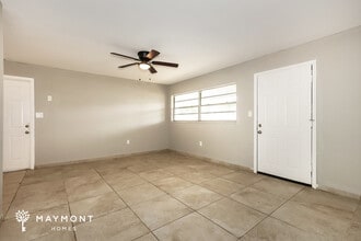 58 Marshall Ln in Frostproof, FL - Foto de edificio - Building Photo