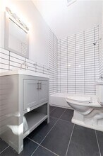 83 Woodlawn Ave in Jersey City, NJ - Building Photo - Building Photo