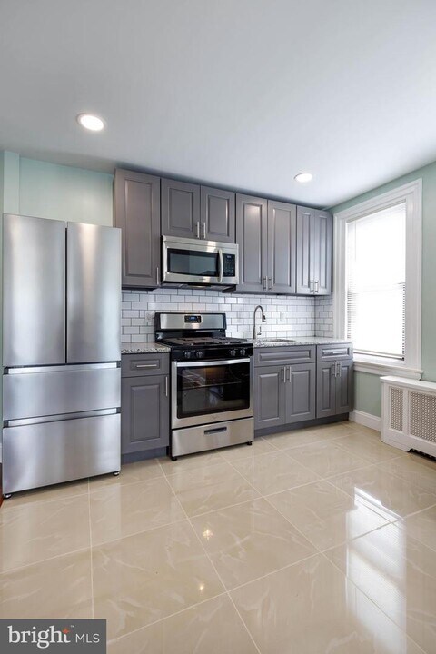 537 Unruh Ave Photo