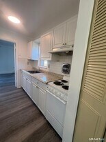 190 Birdseye St, Unit a9 in Bridgeport, CT - Building Photo