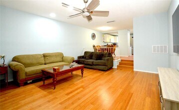705 W Venice Ave in Venice, FL - Building Photo - Building Photo