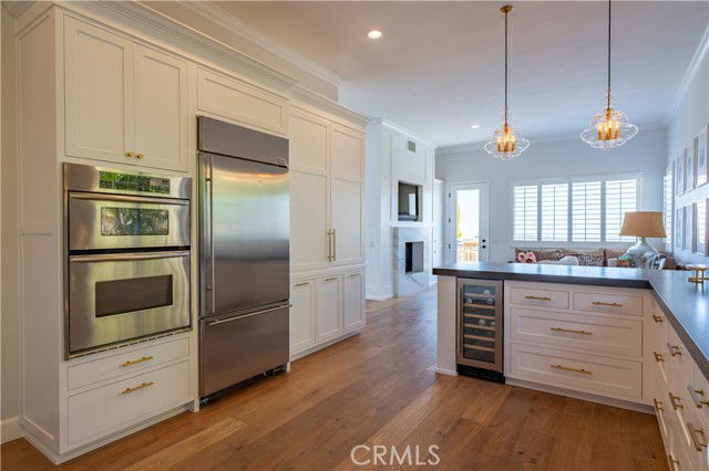 6206 E Cliffway Dr in Orange, CA - Building Photo