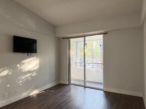 921 Lyons Rd, Unit 3205 in Coconut Creek, FL - Building Photo - Building Photo