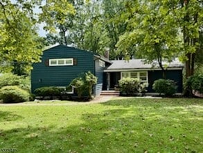 1181 Puddingstone Rd in Mountainside, NJ - Building Photo - Building Photo