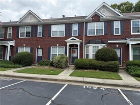 1524 Cove Creek Cir in Norcross, GA - Building Photo