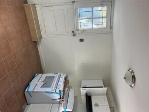 93-28 Ditmars Blvd-Unit -1 in Queens, NY - Building Photo - Building Photo