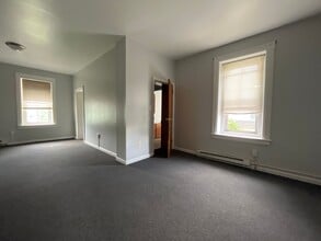 2280 Main St in Northampton, PA - Building Photo - Building Photo