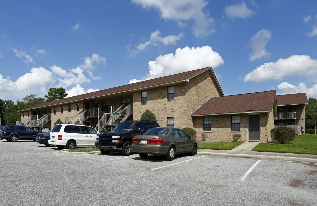 Rosemont Apartments in Greenville, NC - Building Photo