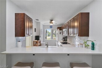 4608 SE 4th Pl in Cape Coral, FL - Building Photo - Building Photo