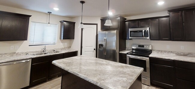 Fox Run Apartments
