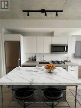458-458 Richmond St W in Toronto, ON - Building Photo - Building Photo