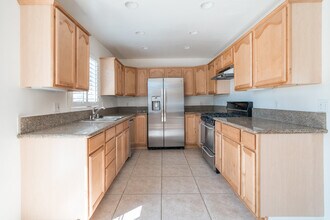 5564 Gala Ave in San Diego, CA - Building Photo - Building Photo