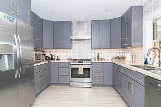 3251 NW 65th St in Fort Lauderdale, FL - Building Photo - Building Photo