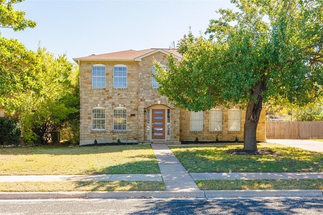 property at 8501 Fern Bluff Ave