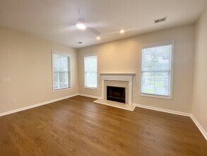 4 Woods Bay Rd in Bluffton, SC - Building Photo - Building Photo