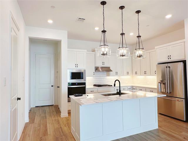 property at 1287 Doris May Dr