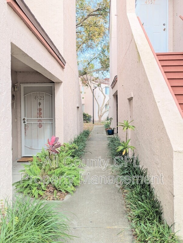property at 4533 Lakeway Dr