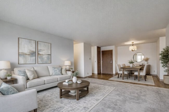 The Highlands Apts and Townhomes