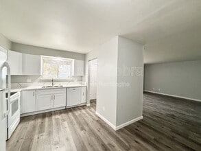 3275 Cheyenne Dr in Merced, CA - Building Photo - Building Photo