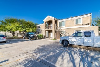 18017 N 40th Pl in Phoenix, AZ - Building Photo - Building Photo