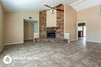 508 Nora Ln in Desoto, TX - Foto de edificio - Building Photo