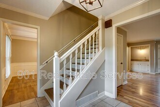 8332 Misty Creek Dr in Germantown, TN - Building Photo - Building Photo