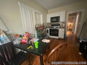 30 Hatherly Rd in Boston, MA - Building Photo - Building Photo