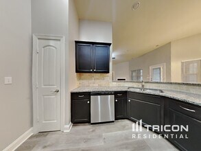 2312 Joneshurst Wy in Zebulon, NC - Building Photo - Building Photo