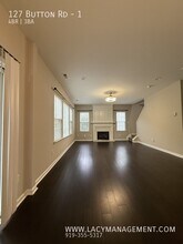 127 Button Rd in Morrisville, NC - Building Photo - Building Photo