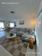 8432 136th St in Seminole, FL - Building Photo - Building Photo