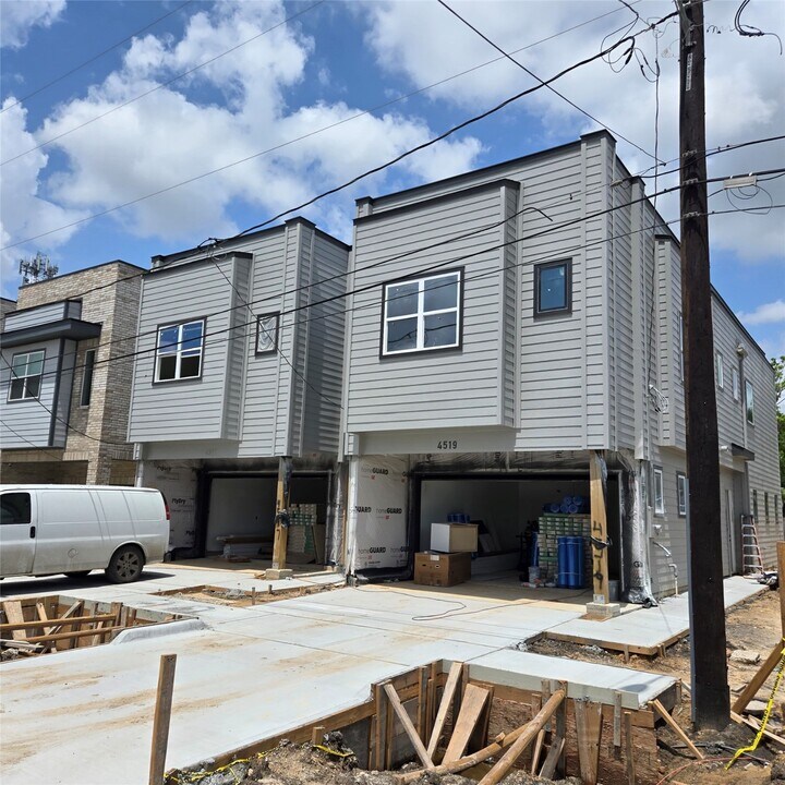 4519 Teton St in Houston, TX - Building Photo