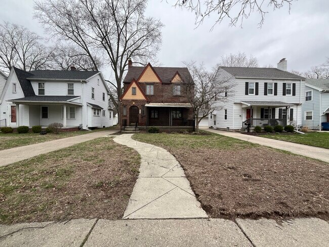 property at 3716 Rushland Ave