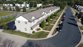 2332 Peters Dr in Eau Claire, WI - Building Photo