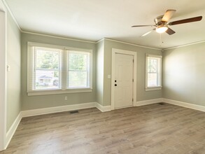 11 Beck Ave in Greenville, SC - Building Photo - Building Photo