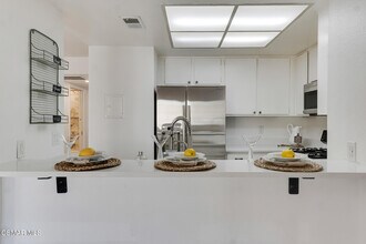 1912 Heywood St in Simi Valley, CA - Building Photo - Building Photo