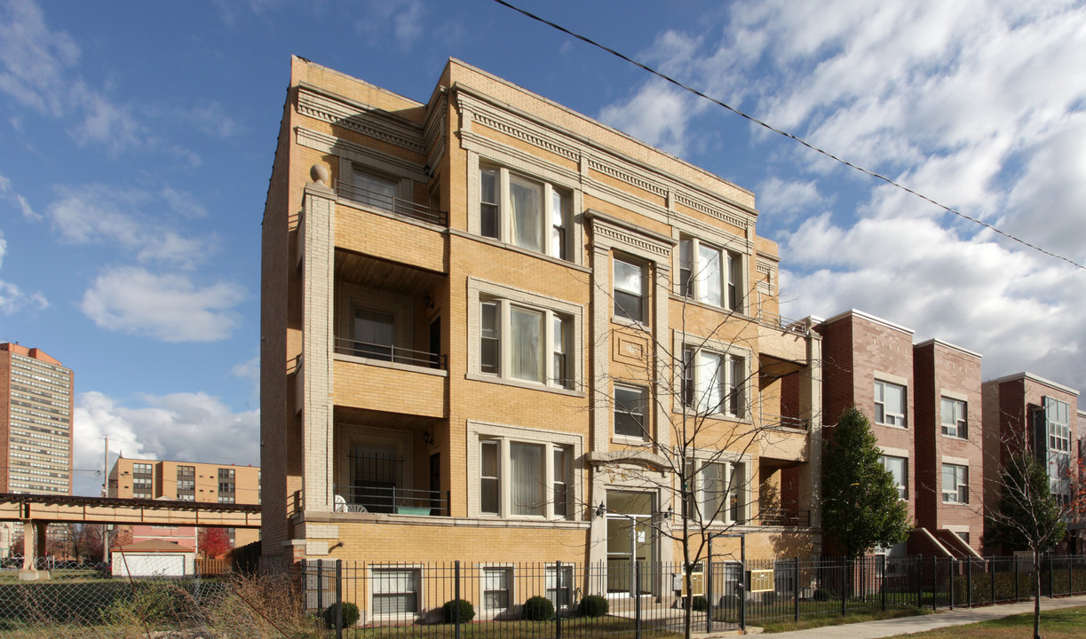 4109 S Prairie Ave in Chicago, IL - Building Photo