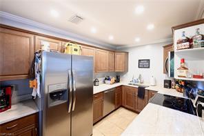 1369 Chesapeake Ave-Unit -B-5 in Naples, FL - Building Photo - Building Photo