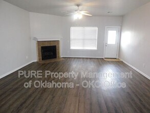 2121 NW 157th St in Edmond, OK - Building Photo - Building Photo