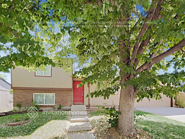 property at 4814 S Pagosa Way