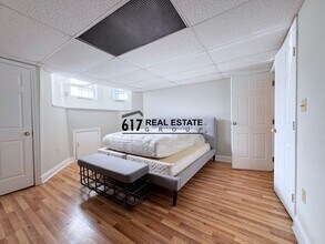 140 Commonwealth Ave in Boston, MA - Building Photo - Building Photo