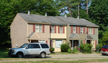 4401 Brockton Dr in Raleigh, NC - Building Photo - Building Photo