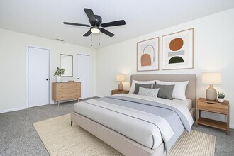 10378 Briar Forest Dr in Houston, TX - Building Photo - Building Photo