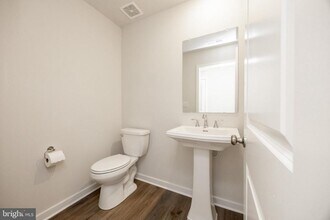 205 Bronze St in Phoenixville, PA - Building Photo - Building Photo